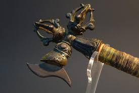 riu-kim-cuong-1033 Ý nghĩa pháp khí Mật tông Tây Tạng 11