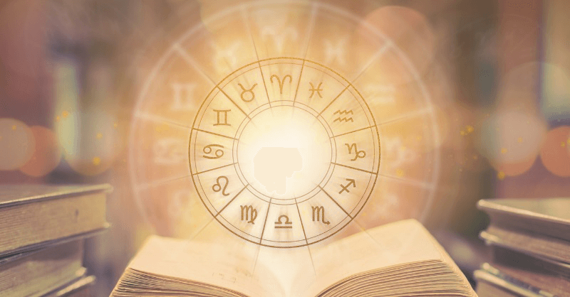 Sao La Hau va han Diem Vuong la nhung van han khong tot khien cuoc song cua nu At Suu gap nhieu bien dong