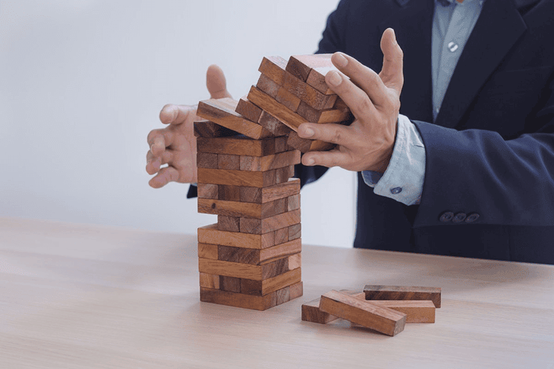 Tam Tai hạn sẽ gây ra nhiều bất lợi về tài chính cho nam Kỷ Mùi nên cần tránh đầu tư rủi ro và chi tiêu bốc đồng Tam Tai han se gay ra nhieu bat loi ve tai chinh cho nam Ky Mui nen can tranh dau tu rui ro va chi tieu boc dong