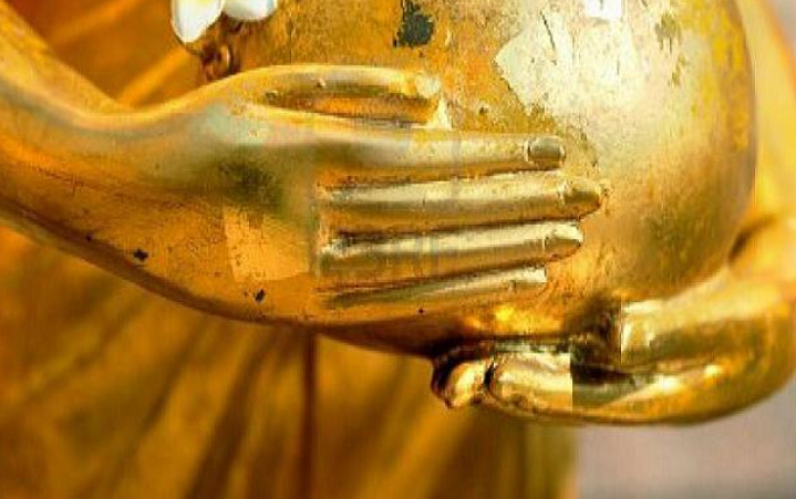 Ý nghĩa buông xả bát vàng lấy chân kinh trong Tây Du Ký 1