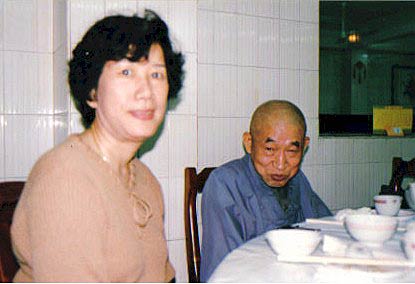 Biết trước ngày giờ, vị sư ngồi kiết già trong động tự tại vãng sanh 6