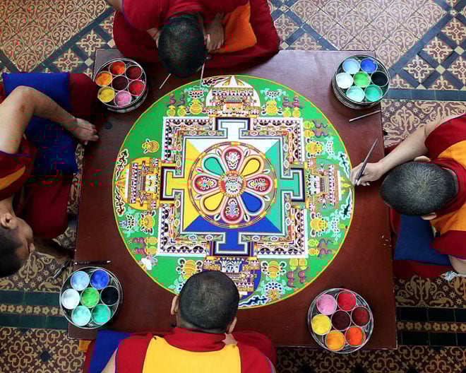 Tranh Mạn-đà-la cát nổi tiếng của Phật giáo Tây Tạng 7