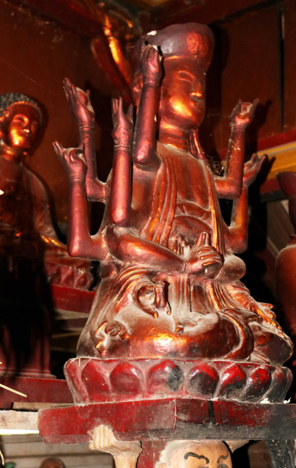 Câu chuyện ẩn sau bức tượng cổ 'Đầu người đội Phật' ở Nghệ An 7