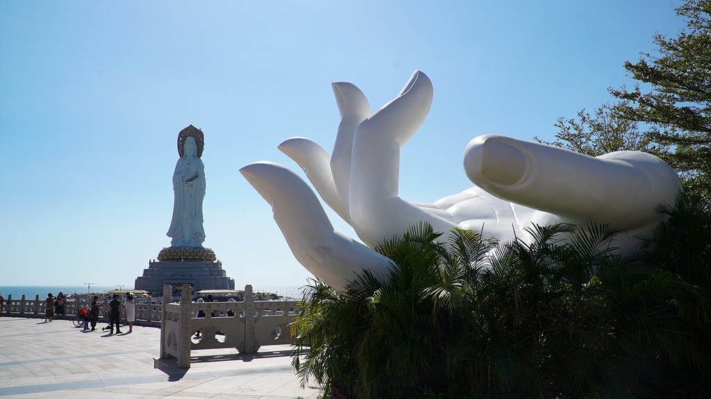 Tượng Quan Âm ba mặt cao nhất thế giới 6