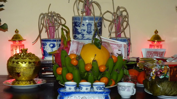 Văn khấn Rằm tháng Chạp cúng gia tiên