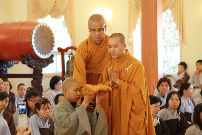 Xuất gia là gì và để làm gì? 5