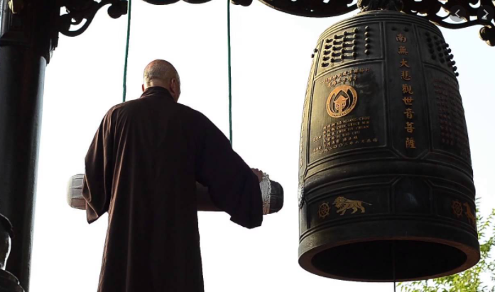 Ý nghĩa tiếng chuông chùa 3